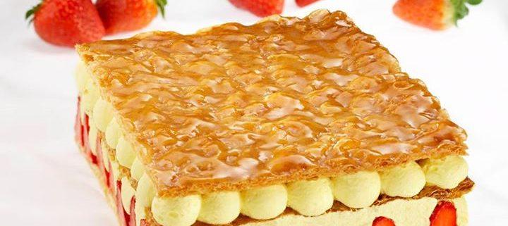 MILLEFOGLIE CARAMELLATA CON CREMA CHANTILLY ALL’ITALIANA E FRAGOLE…